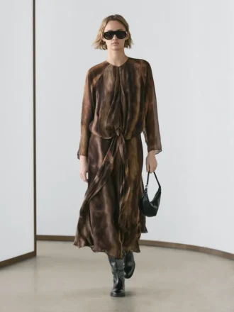 Abito fluido con stampa animalier