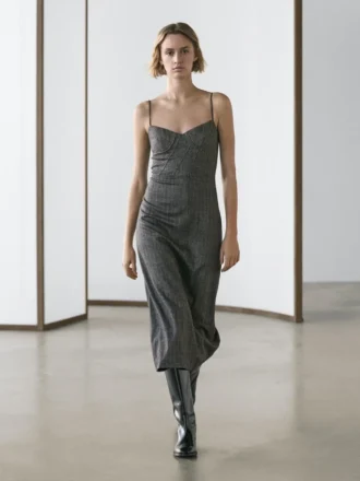 Abito midi con spalline