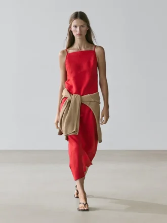 Abito midi in lino con scollo dritto