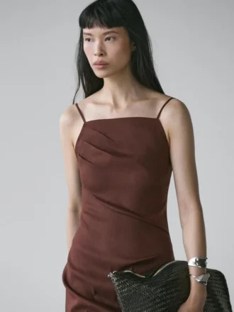 Abito midi in misto lino elasticizzato con spalline