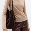 Borsa a secchiello in pelle scamosciata crosta