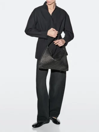 Borsa a tracolla in pelle intrecciata di medie dimensioni