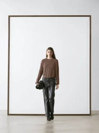 Camicetta fluida con stampa geometrica