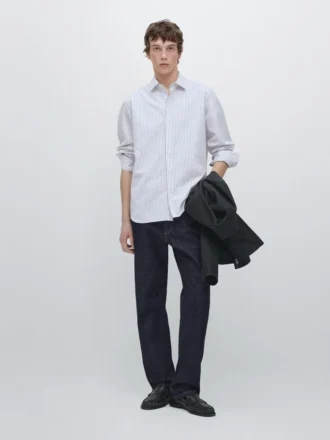 Camicia a righe dalla vestibilità regolare
