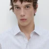 Camicia a righe dalla vestibilità regolare