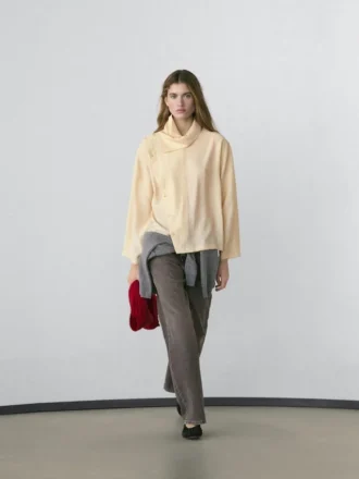 Camicia asimmetrica abbottonata