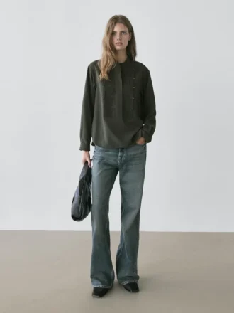 Camicia con pinces e colletto alla coreana