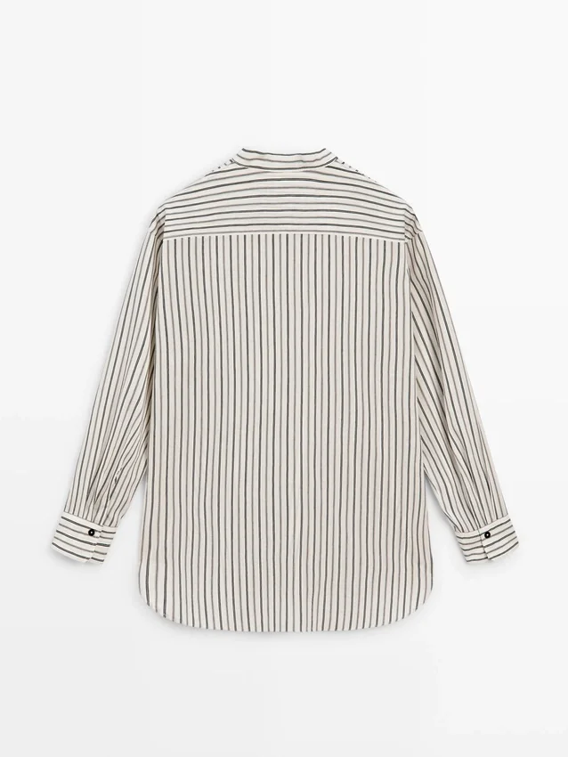 Camicia fluida a righe con collo alto Camicia fluida a righe con collo alto