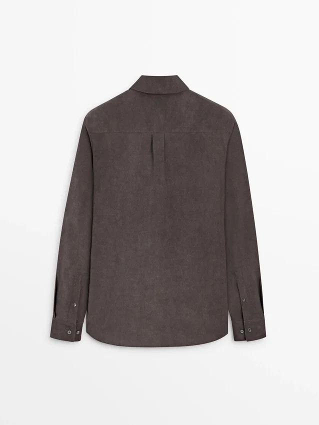 Camicia fluida con tasca Camicia fluida con tasca