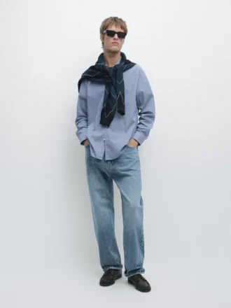 Camicia in cotone 100% con vestibilità regolare