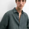 Camicia in lino con abbottonatura