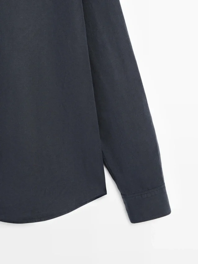 Camicia in misto lino dalla vestibilità regolare Camicia in misto lino dalla vestibilità regolare