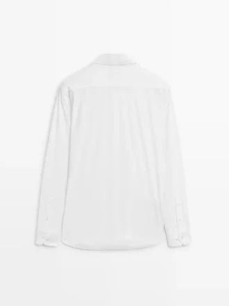 Camicia slim fit elasticizzata