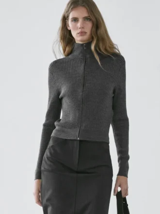 Cardigan in lana con zip