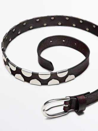 Cintura con applicazioni in metallo