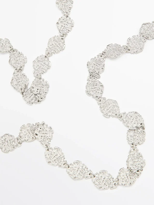 Collana lunga multiuso in pizzo Collana lunga multiuso in pizzo