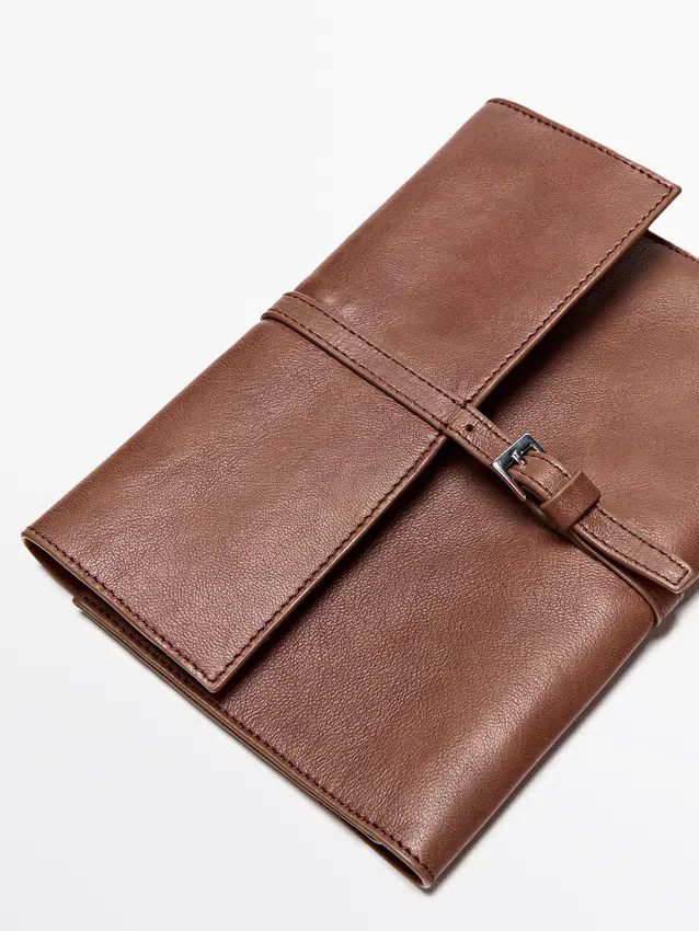 Custodia per accessori tecnologici in pelle nappa Custodia per accessori tecnologici in pelle nappa