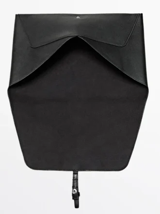 Custodia per laptop in pelle di vacchetta con finitura nappa