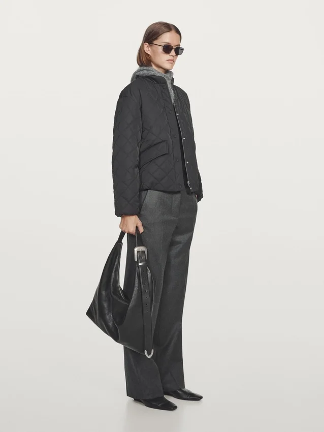 Giacca a sacchetto corta idrorepellente Giacca a sacchetto corta idrorepellente