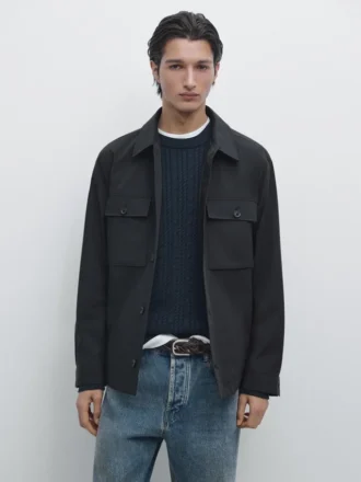 Giacca corta con dettagli tasca