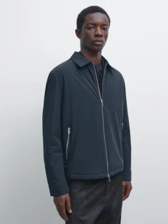 Giacca corta con dettagli tasca