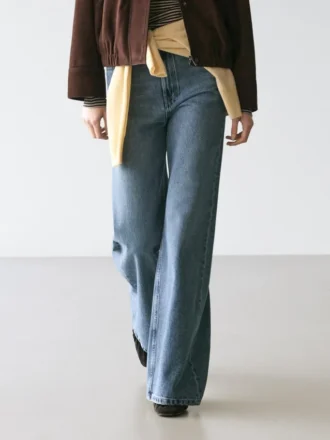 Jeans a zampa d’elefante a vita media