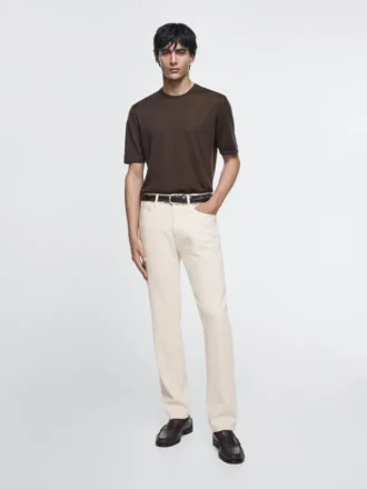 Jeans dal taglio affusolato