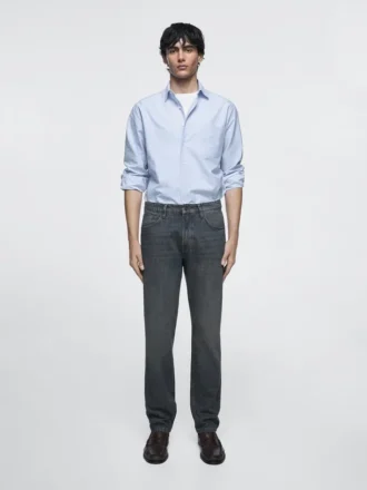 Jeans dal taglio affusolato