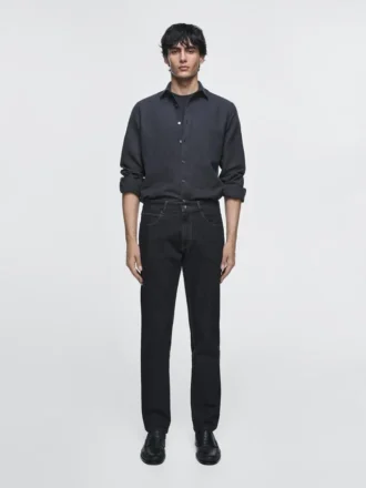 Jeans dal taglio affusolato