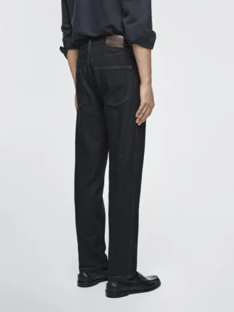 Jeans dal taglio affusolato