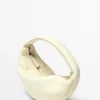 Mini borsa a mezzaluna in pelle nappa