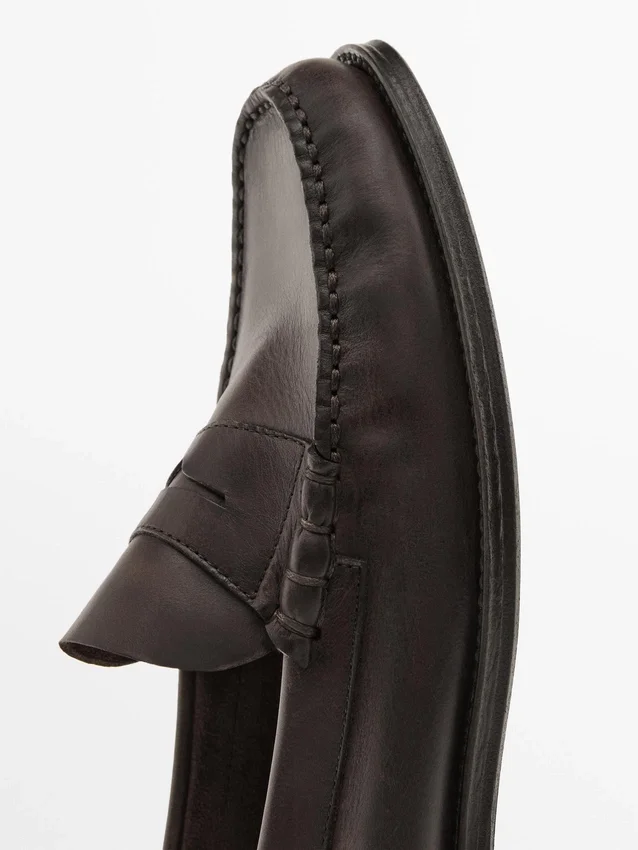 Mocassini in morbida pelle oliata Mocassini in morbida pelle oliata