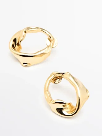 Orecchini irregolari