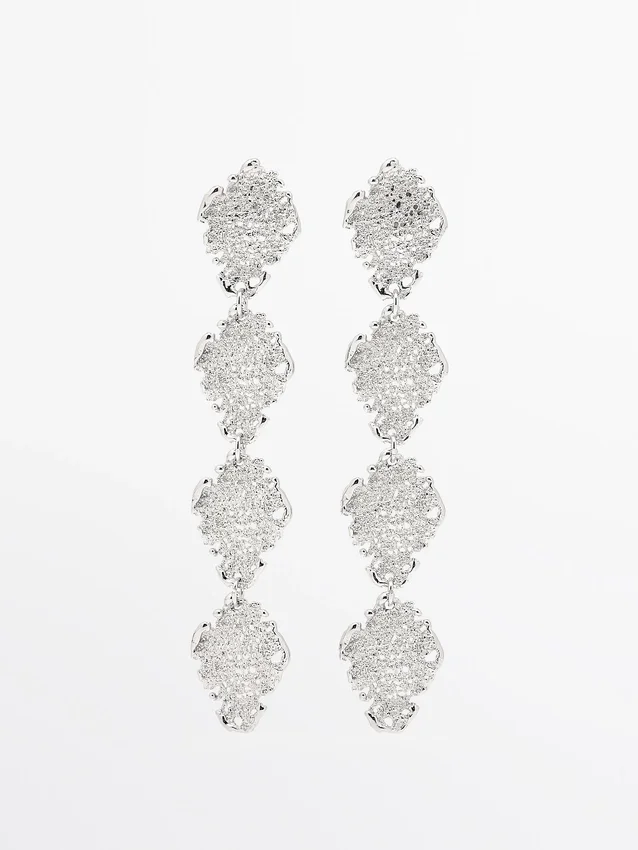 Orecchini lunghi in pizzo Orecchini lunghi in pizzo