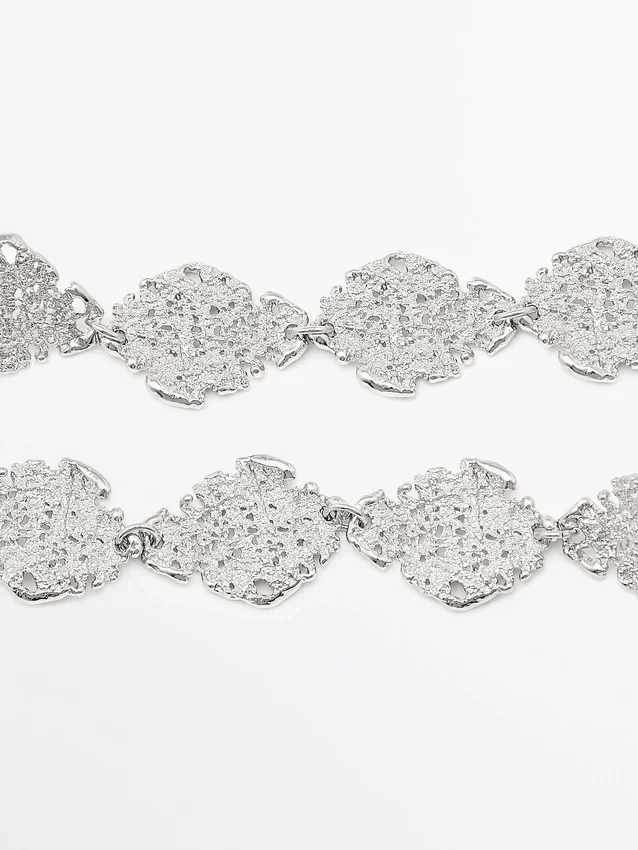 Orecchini lunghi in pizzo Orecchini lunghi in pizzo