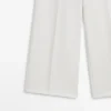 Pantaloni a gamba larga e voluminosa
