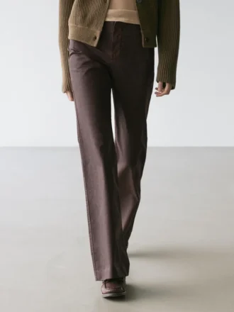 Pantaloni a zampa cerati