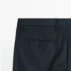 Pantaloni da abito da uomo in lana fresca con microstruttura