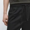 Pantaloni in lana dalla vestibilità comoda