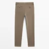 Pantaloni slim fit con micro-trama