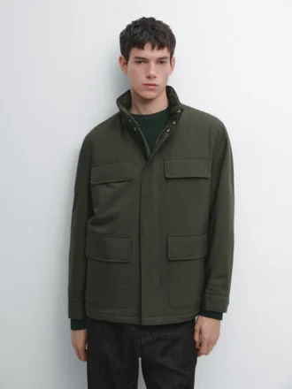 Piumino idrorepellente con tasche