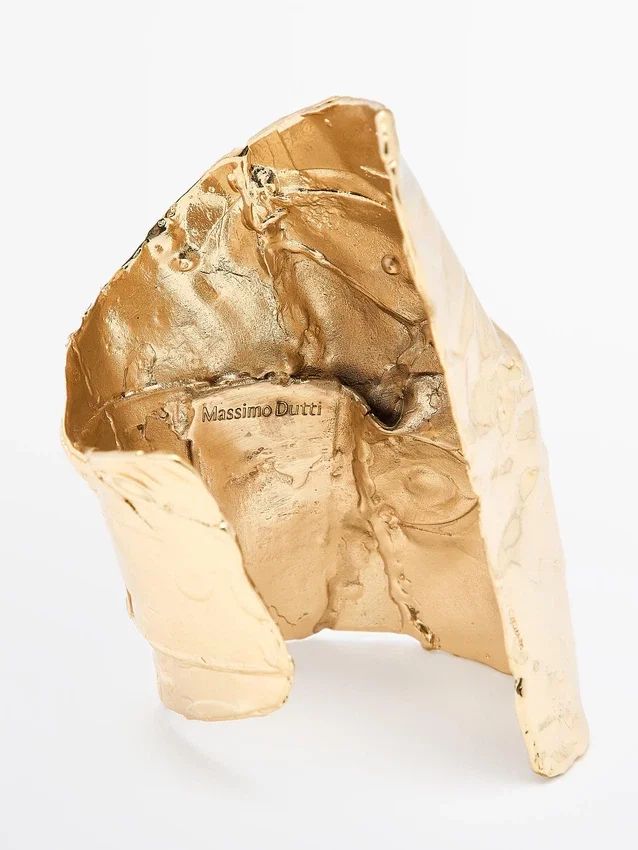 Polsini di forma irregolare Polsini di forma irregolare