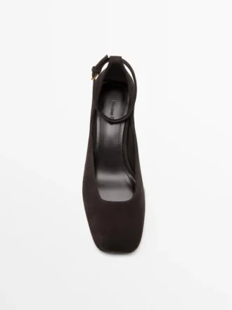 Scarpe con tacco e punta quadrata