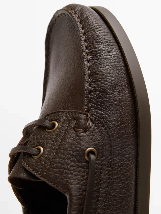 Scarpe da barca in pelle Scarpe da barca in pelle