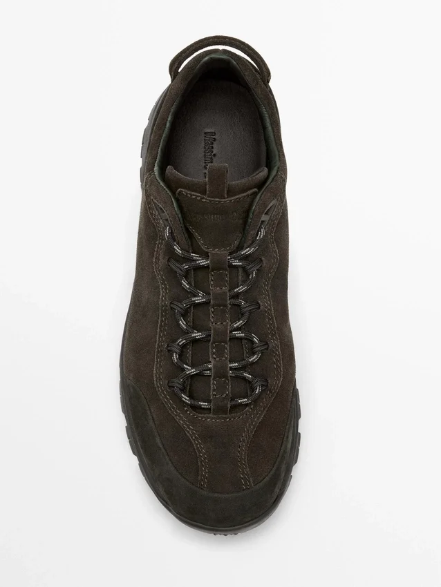 Scarpe da ginnastica tecniche con inserti in pelle Scarpe da ginnastica tecniche con inserti in pelle