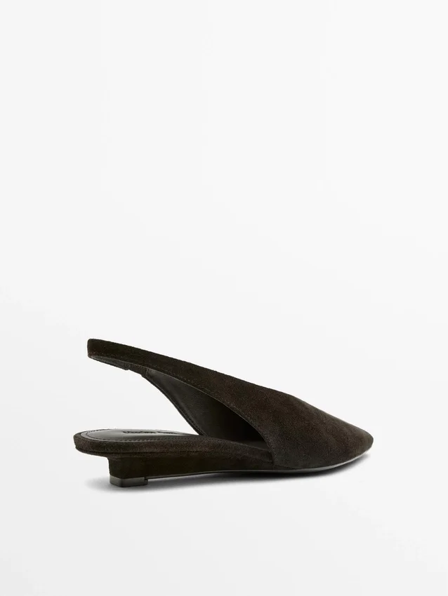 Scarpe slingback in pelle scamosciata crosta Scarpe slingback in pelle scamosciata crosta