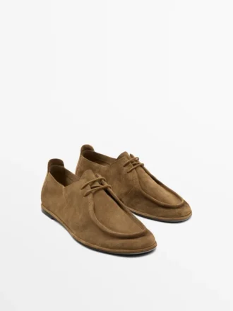 Scarpe stringate in morbida pelle