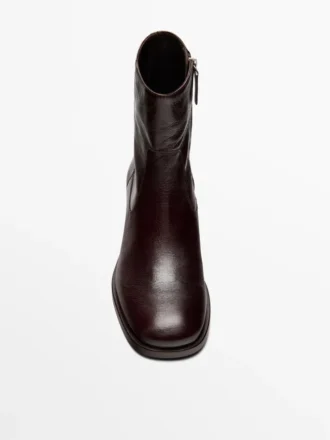 Stivaletti piatti in pelle screpolata