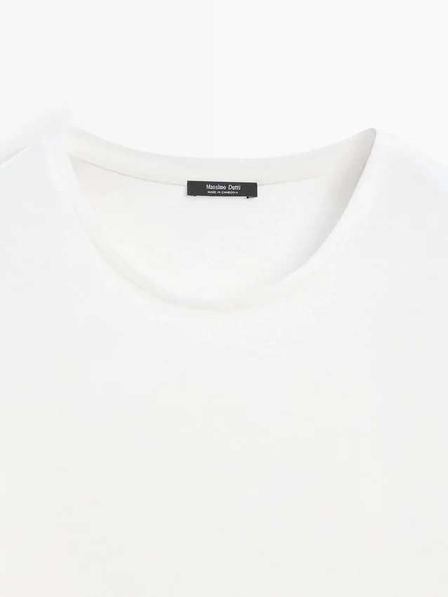 T-Shirt a maniche corte in misto lino T-Shirt a maniche corte in misto lino