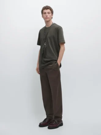 T-Shirt in cotone 100% con scollo a contrasto